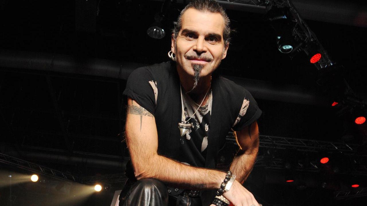 Piero Pelù annuncia la fine del matrimonio con Gianna Fratta: «Le nostre strade si sono separate»