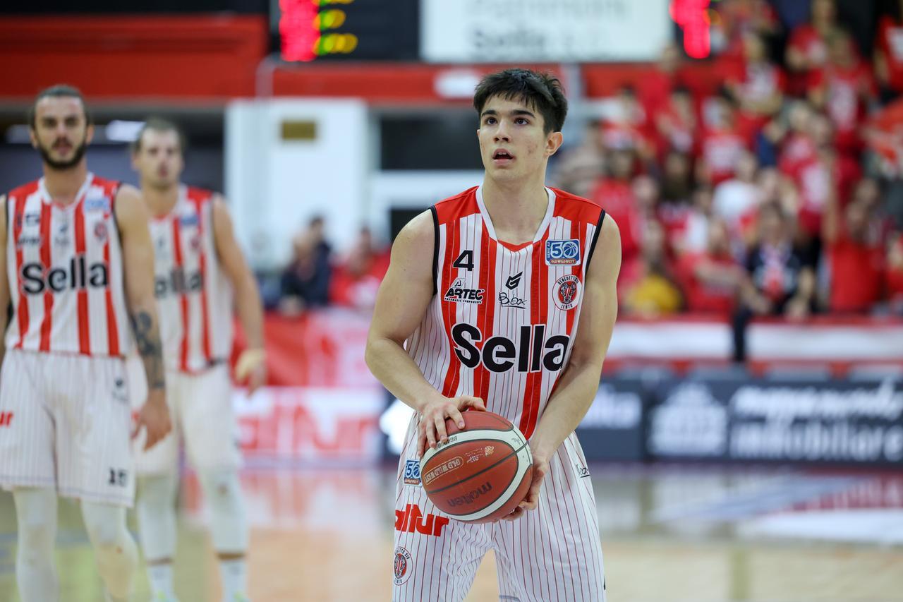 La Sella Cento cerca lo scossone, alla Baltur Arena arriva Rieti