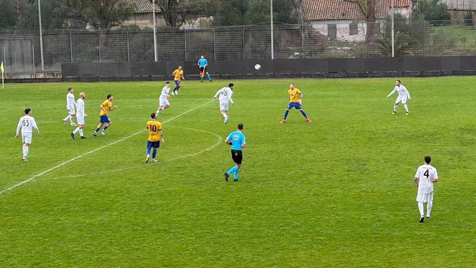 Serie D, pesante sconfitta (1-4) dell’Olbia in casa