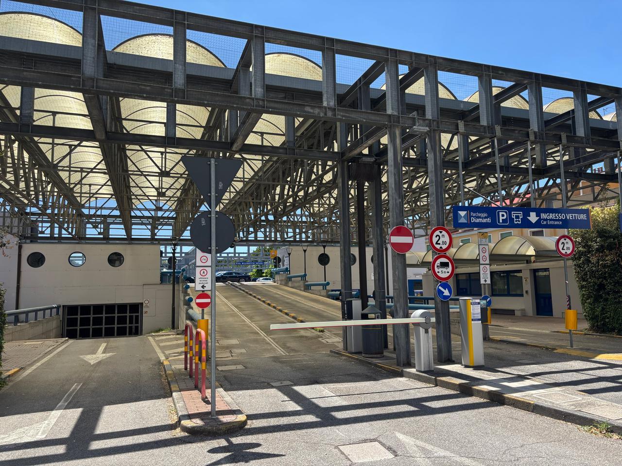 Movida a Ferrara, in via Arianuova residenti esasperati: «Tavolo di confronto»