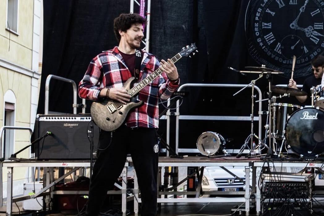 La band di Ferrara piange il capotreno ucciso