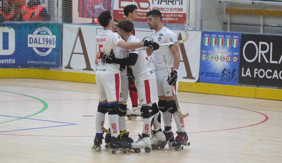 Forte dei Marmi, solo carbone nella calza della Befana