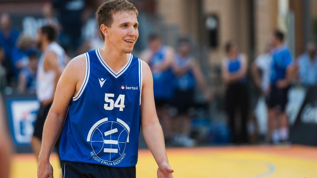 La Fiamma Olimpica a Reggio Emilia: Manini tedoforo dell’inclusione. Ecco quando passa