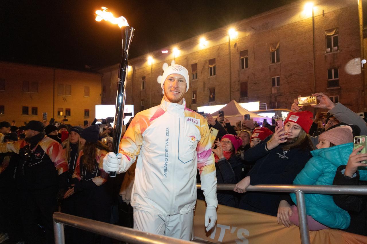 La Fiamma olimpica a Ferrara