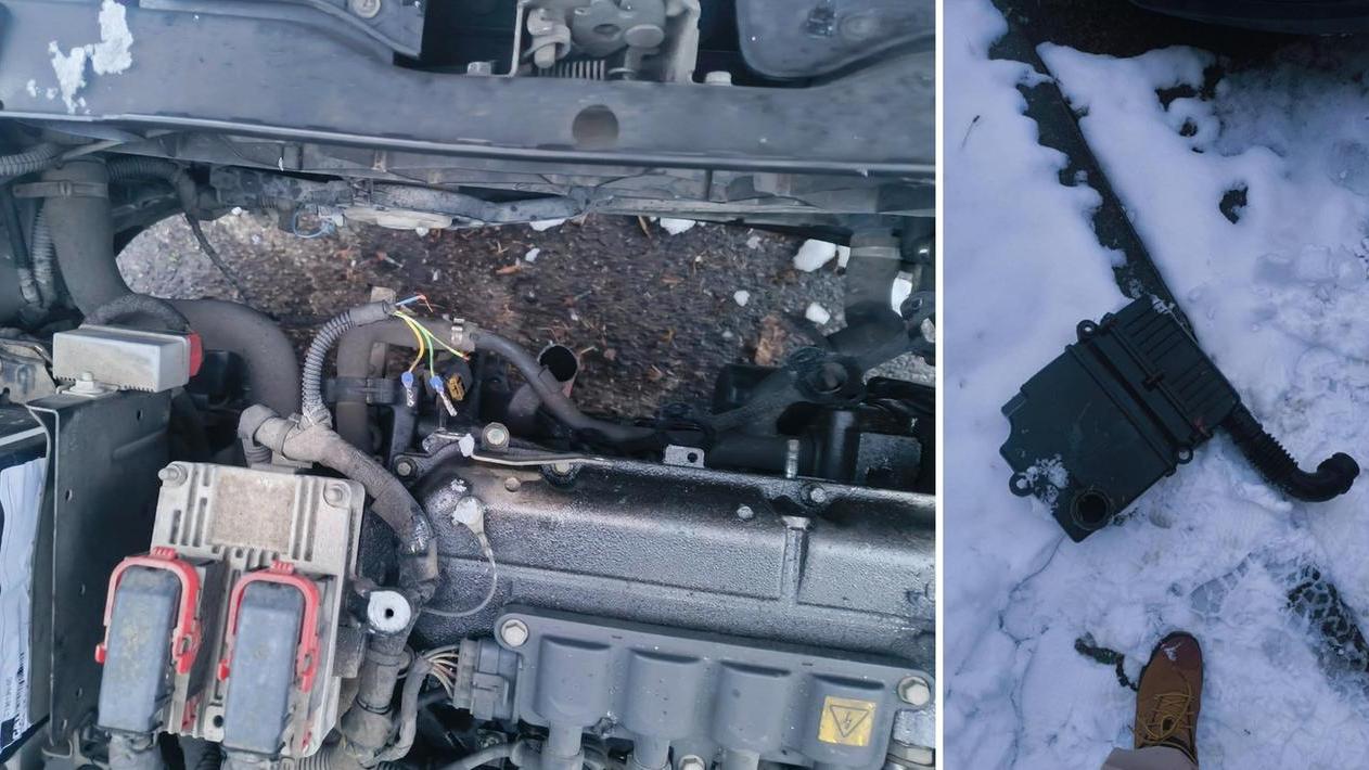 L’auto smontata dopo il furto del catalizzatore di una Fiat e i pezzi staccati lasciati in ordine