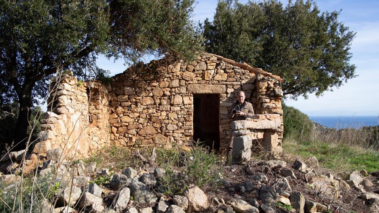 Gallura, storie dagli stazzi dimenticati: «Il turismo li sta cancellando»