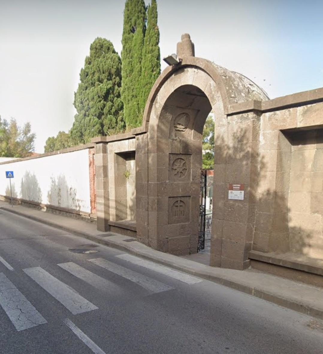 Maltempo, chiude il cimitero di Sassari: ecco quando