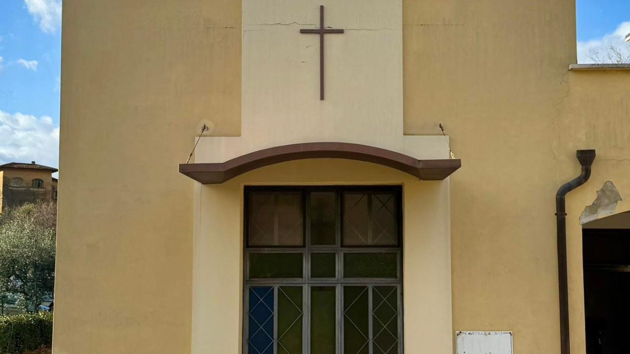 La cappella del commiato del paese 