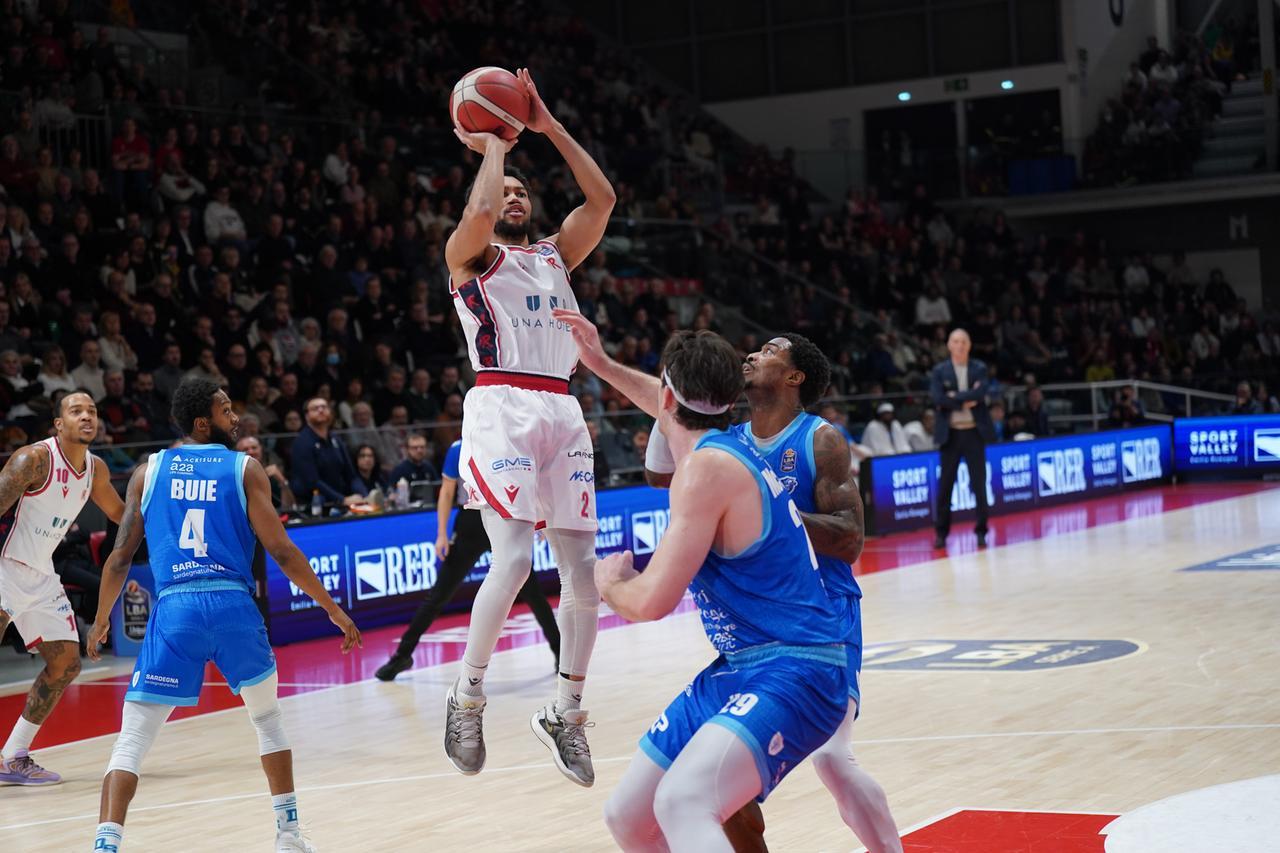 Finalmente Una Hotels: Reggio Emilia batte Sassari e si rilancia