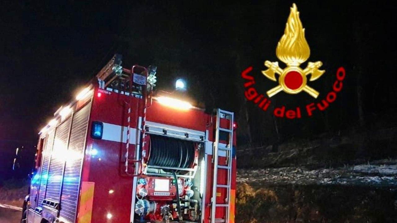 Firenze, incendio in un palazzo in centro: edificio evacuato