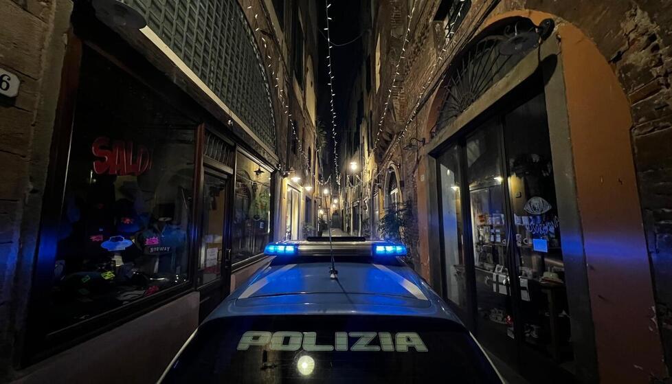 Lucca, scatta l'allarme gang giovanili: tre gruppi pericolosi in città – L’analisi del fenomeno dopo le ultime aggressioni