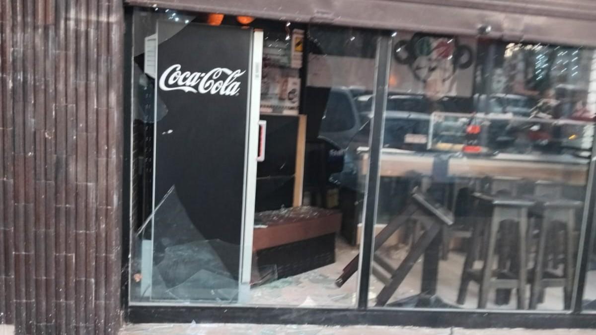 Sassari, ennesimo furto con spaccata in una pizzeria
