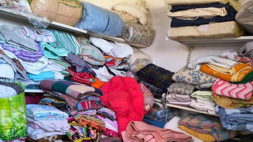 Migliaro, appello per i cani al freddo. E la risposta è immediata