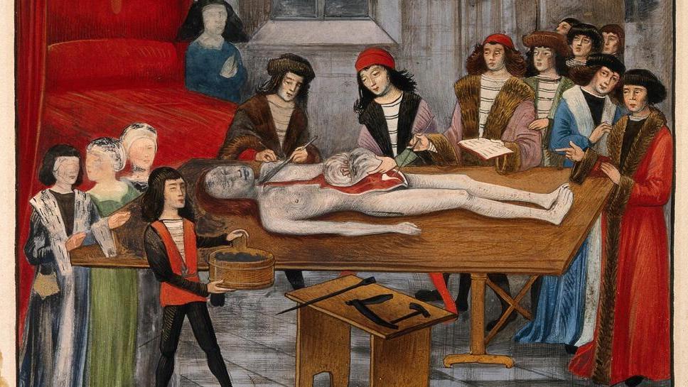 Dall'autopsia su Giulio Cesare al medico legale nelle fiction: il patologo tra segreti e leggende – Quel caso risolto 500 anni dopo