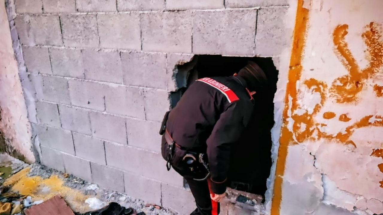 Dramma della povertà, muore di freddo davanti al fratello