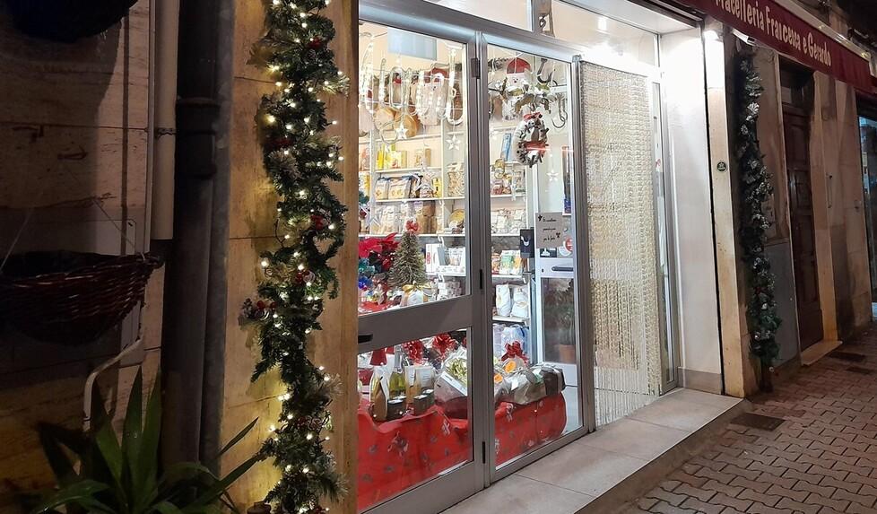 La macelleria Mascia, uno dei negozi assaltati