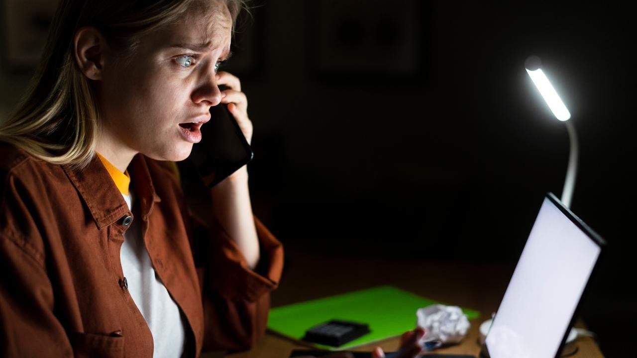 Stalker contatta le donne al telefono