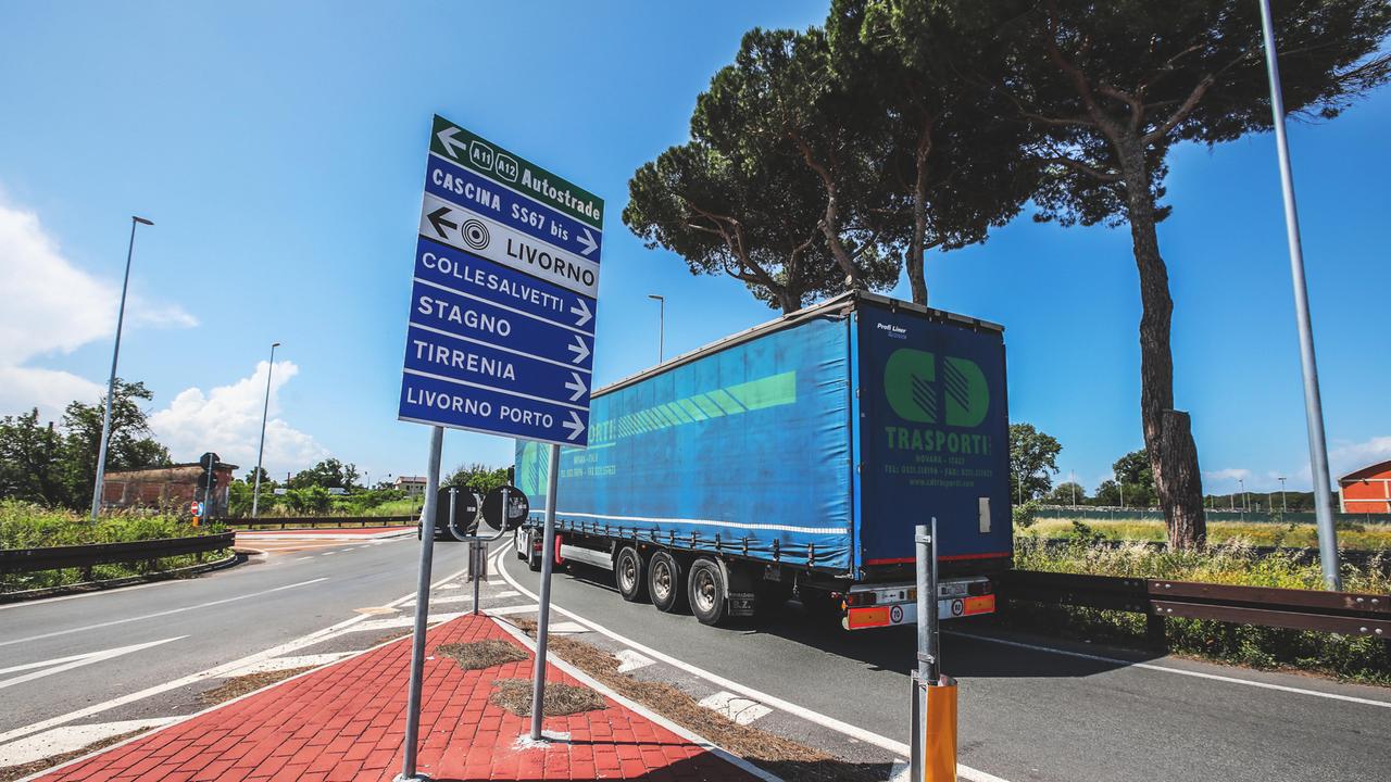 La rotatoria di Stagno nord, dove è avvenuto l'incidente