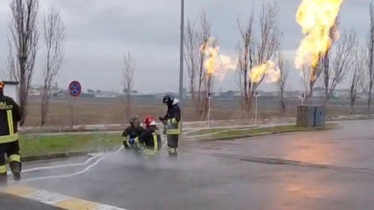Vigili del fuoco al lavoro in Fi-Pi-Li
