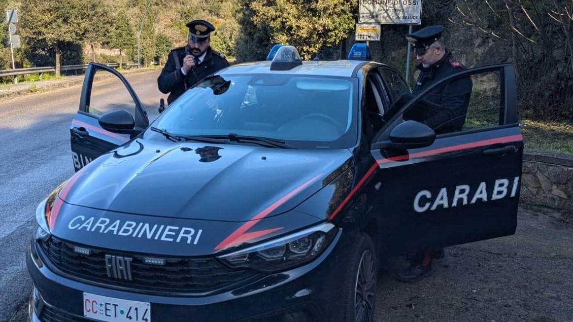 Ossi, le rubano il cellulare “salvavita” mentre è in gita a Barcellona: denunciato un compagno di scuola