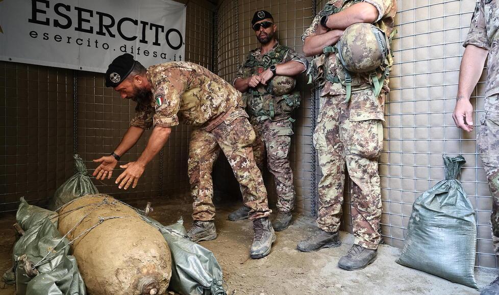 Empoli, zona rossa e divieto di sorvolo: la città si ferma per la bomba - In 5mila lasceranno le case