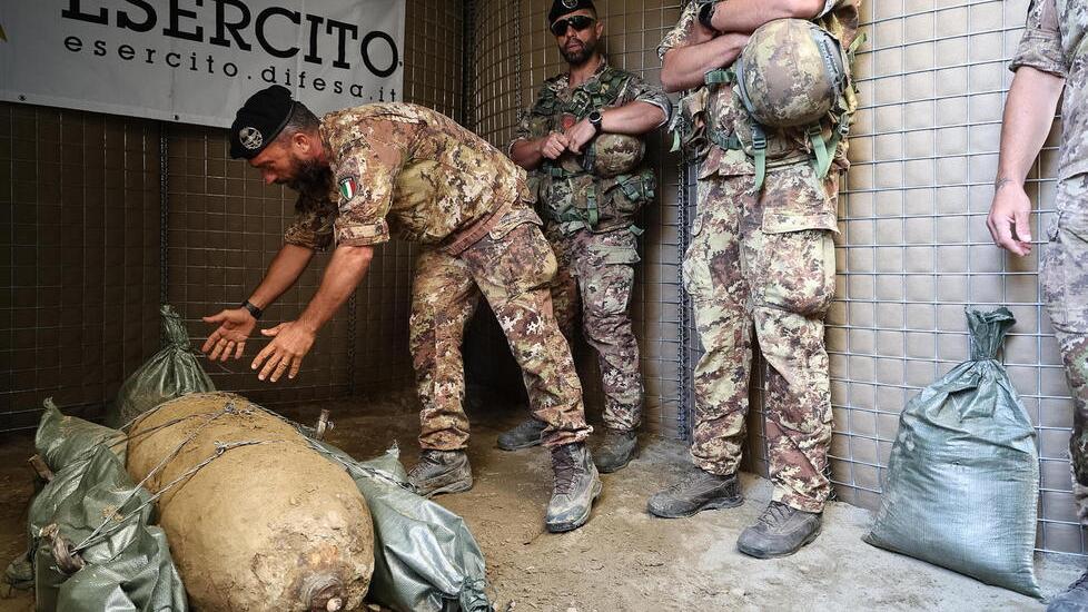 Tutto pronto per le operazioni dell'ordigno a Empoli