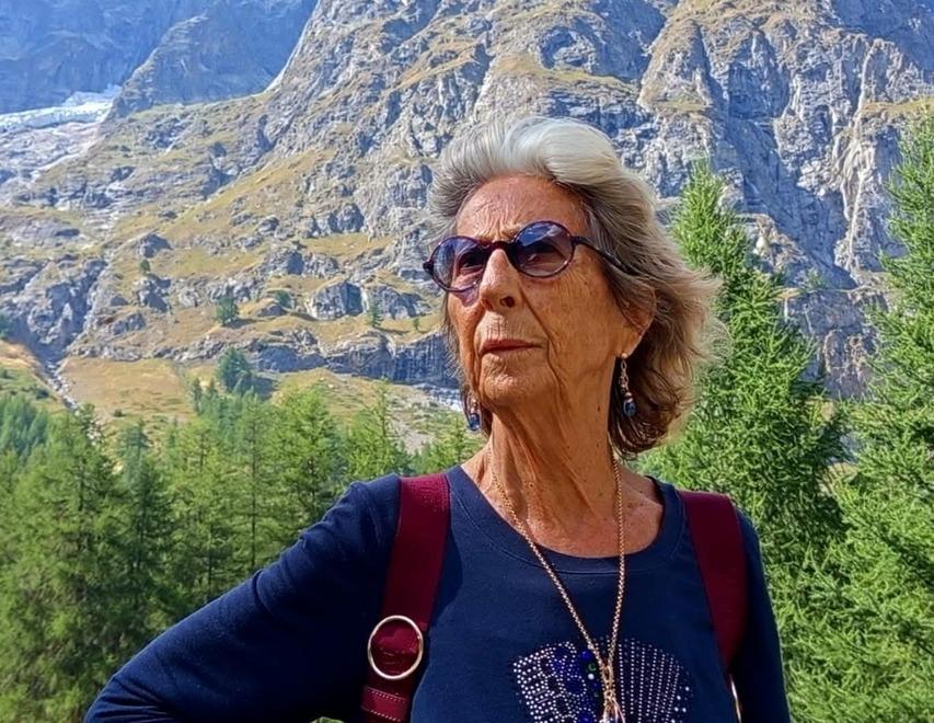 Addio a Rosanna Romanelli, volontaria della Croce Rossa e madre della reporter di guerra