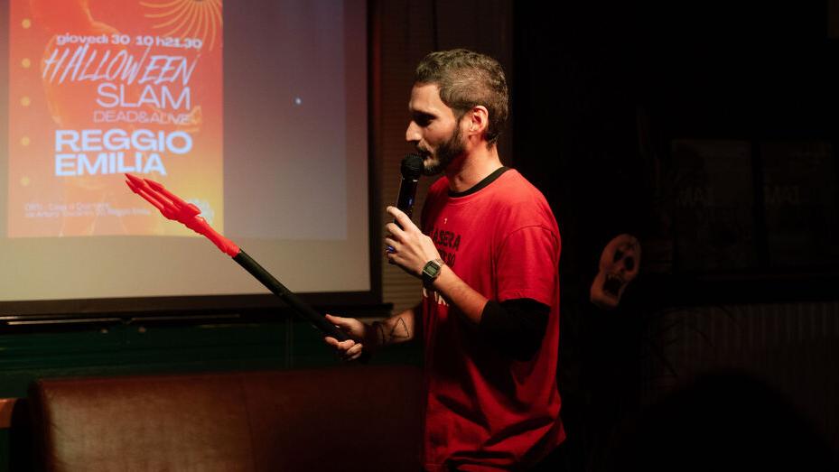 La gara tra poeti per la prima volta al teatro De André