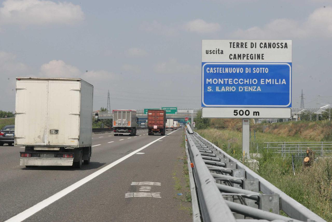 USCITA AUTOSTRADA A1 CASELLO TERRE DI MATILDE  CAPRARA CAMPEGINE 