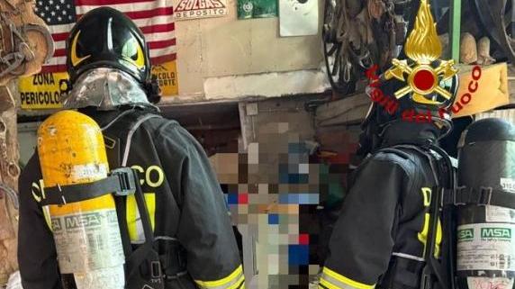 Un ordigno bellico gli esplode tra le mani, muore un collezionista di cimeli di guerra