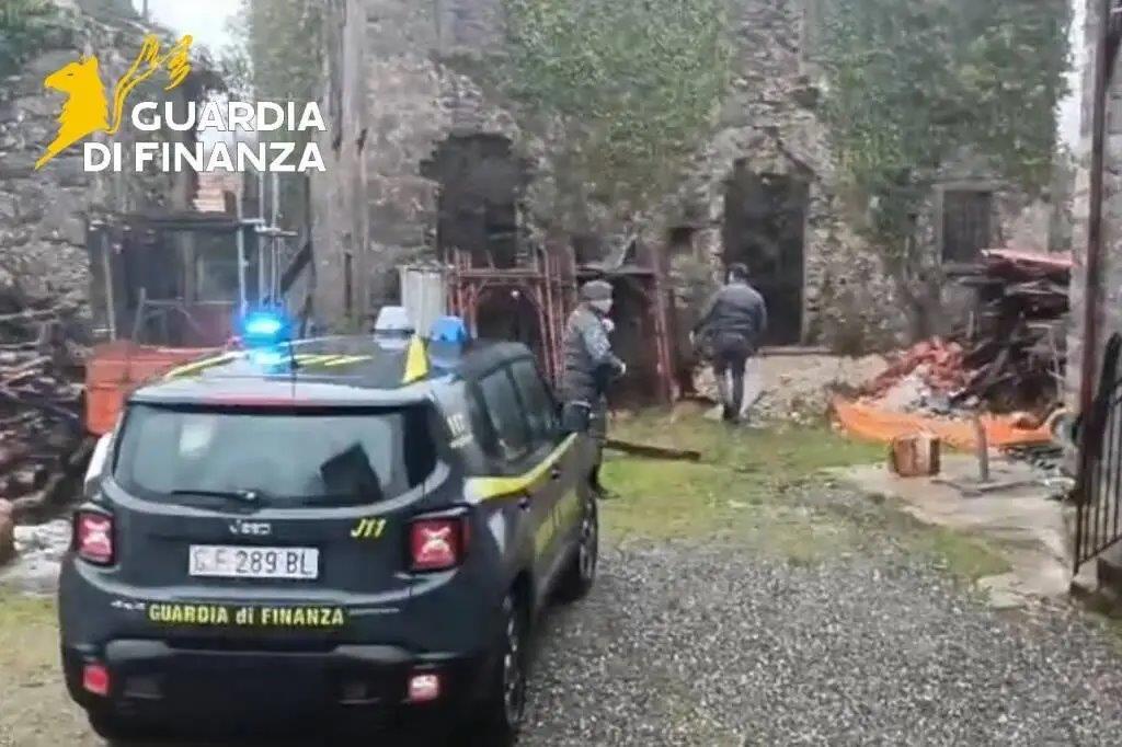 Lucca, frode sul superbonus edilizio: cinque indagati e sequestri per 10 milioni di euro