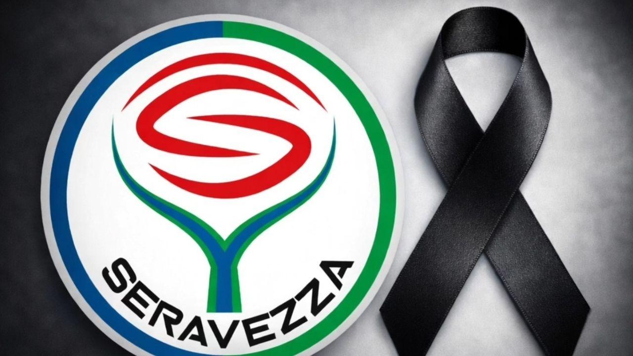 Il simbolo del lutto nella pagina social del Seravezza