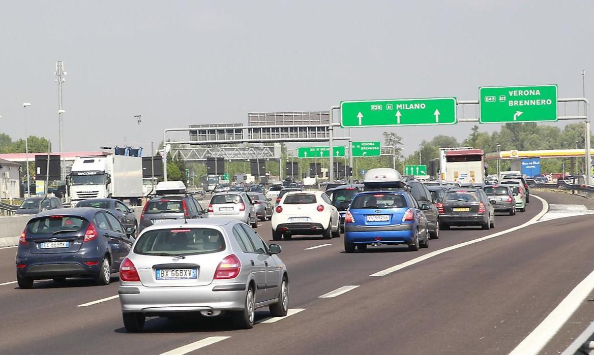 
	Lo svincolo per l'A22 sar&agrave; chiuso in direzione Bologna

