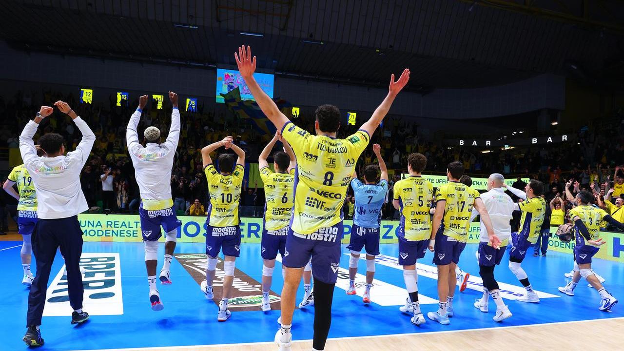 Vittoria e PalaPanini in delirio: Modena Volley si riprende i tifosi
