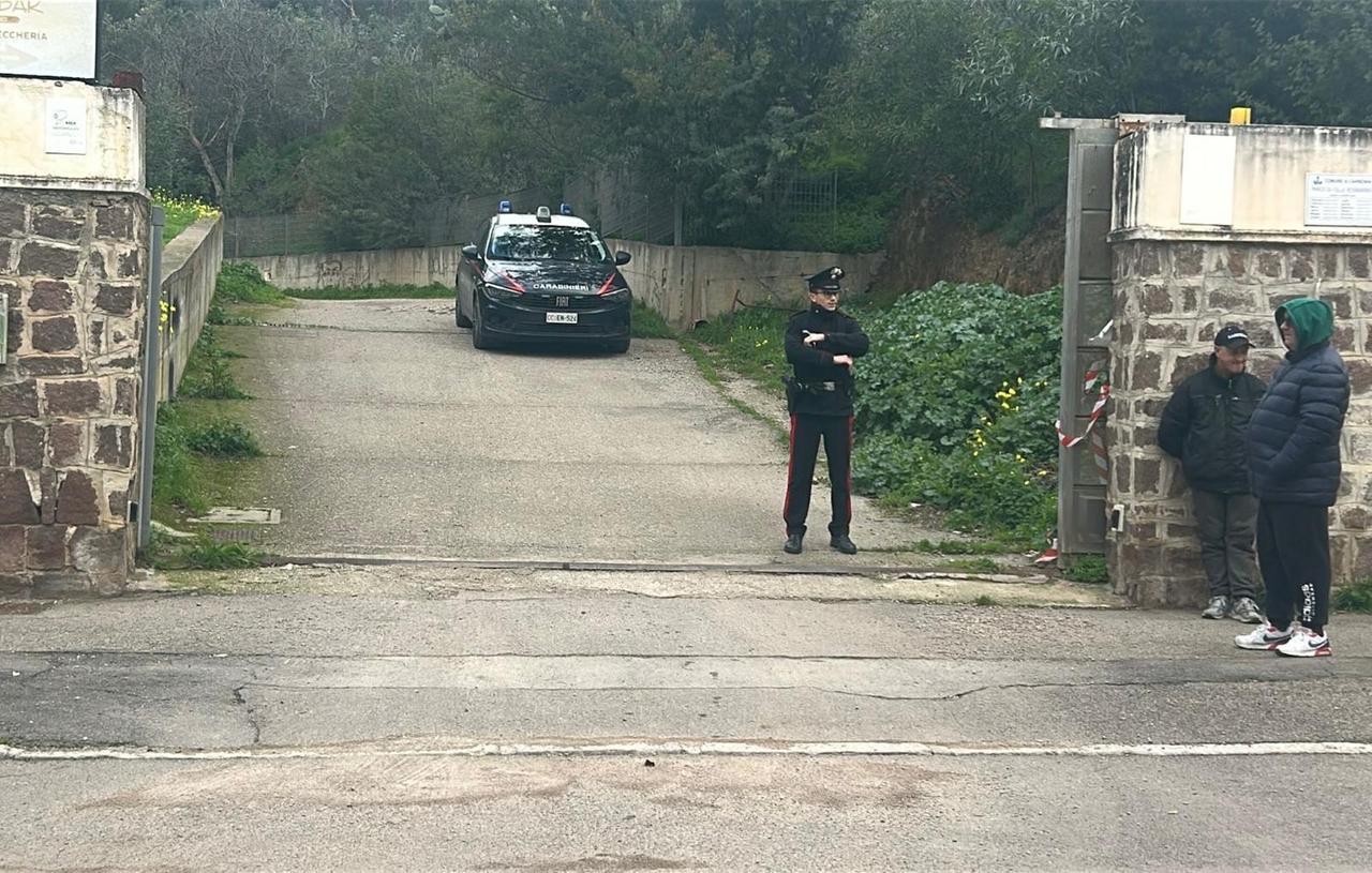 Cadavere nel parco, accoltellato e bruciato – ecco chi è la vittima