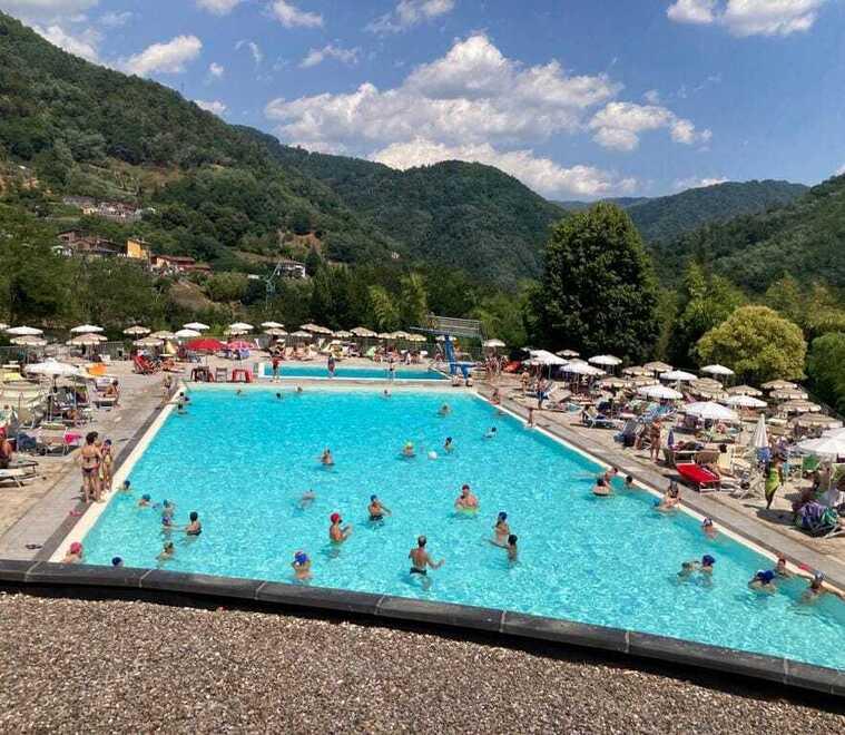 Bagni di Lucca, ordine di sgombero contro i gestori delle piscine di Villa Ada
