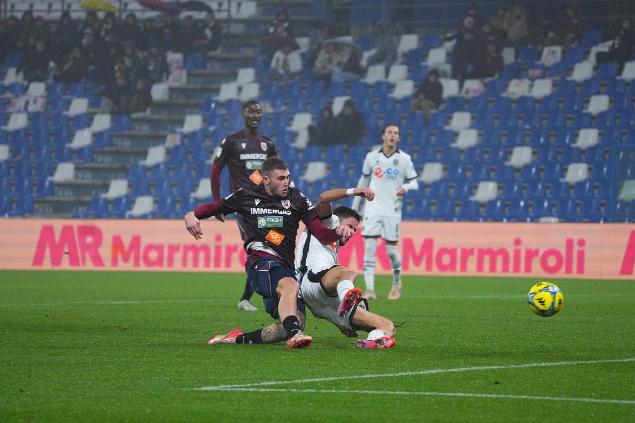 Reggiana-Cesena finisce 1-2: quinto ko di fila per la Regìa – Rivivi la partita minuto per minuto