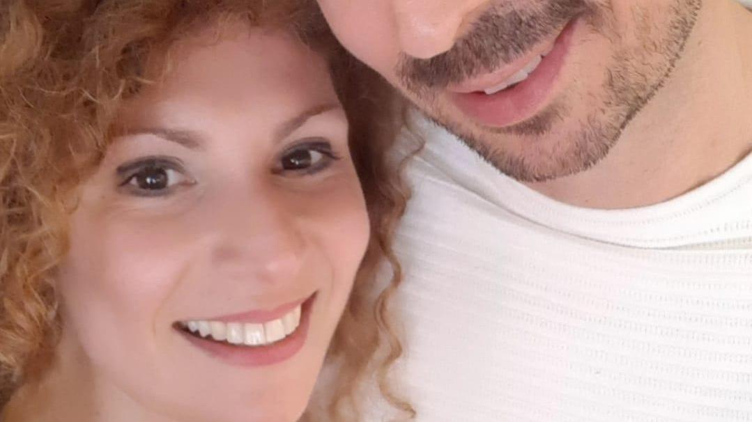 Finanziere salva una donna incinta che stava per essere assalita mentre si recava al parcheggio