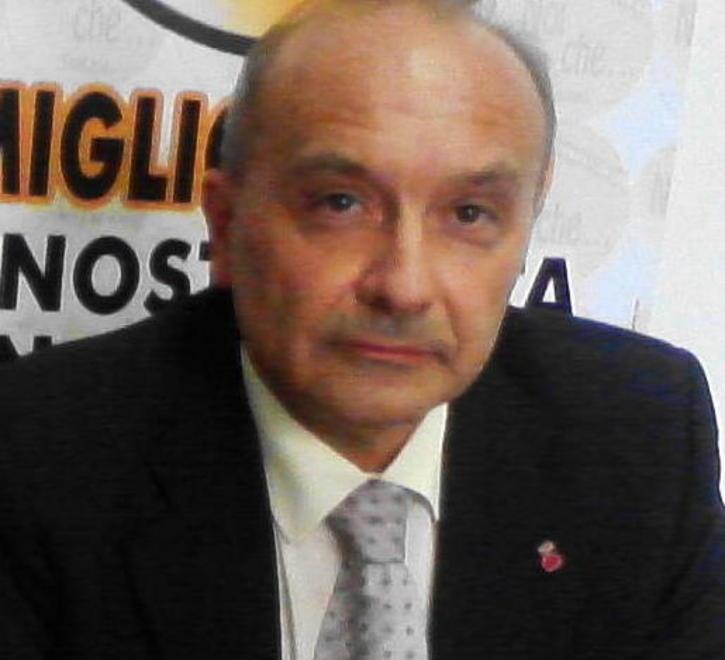 «Attendo risposte alle interrogazioni» 