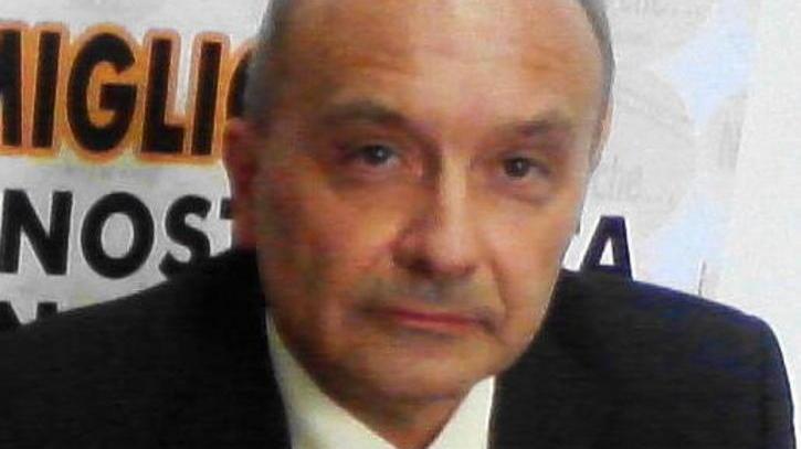 «Attendo risposte alle interrogazioni»