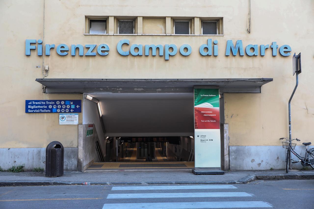 Firenze, uomo investito dal treno: alta velocità in tilt. Disagi anche sulla Pisa-Genova