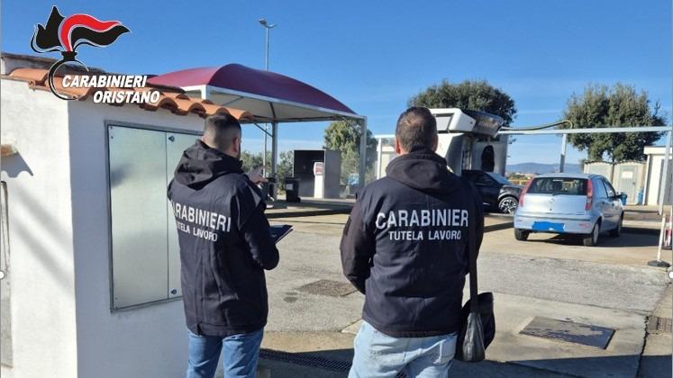 Lavoro, nel 2025 irregolari sette aziende su dieci e i dipendenti in nero sono tanti