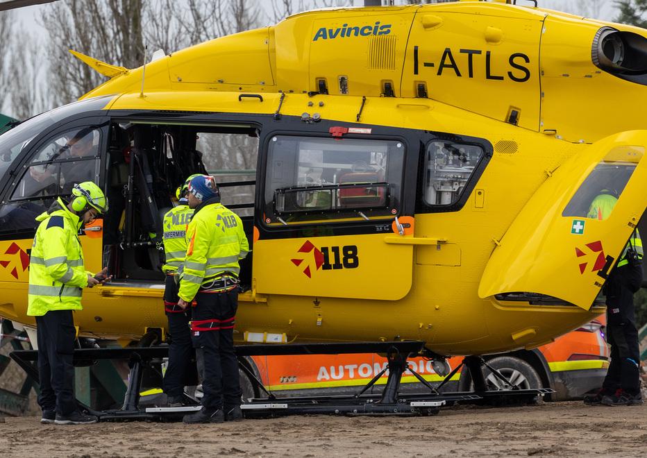 Infortunio sul lavoro a Ostellato, operaio investito dall’escavatore