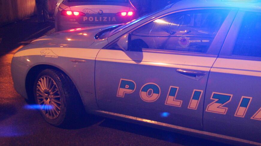 Ferrara, picchia e morde il marito: moglie violenta in manette