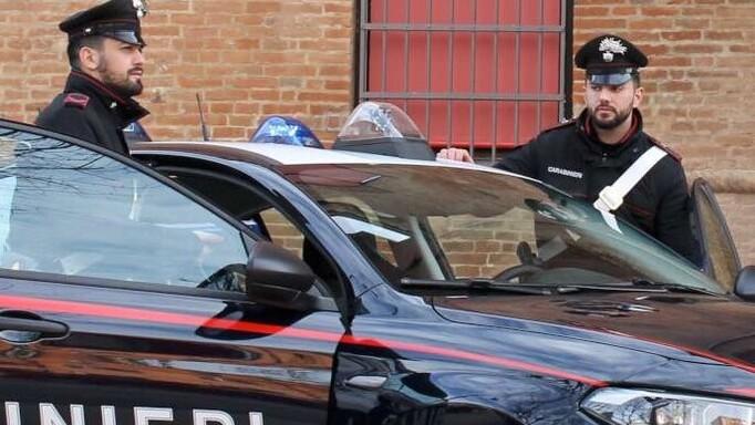 Poggio Renatico. Dopo le botte chiama i carabinieri: «L’ho picchiata, arrestatemi»<br type="_moz" />