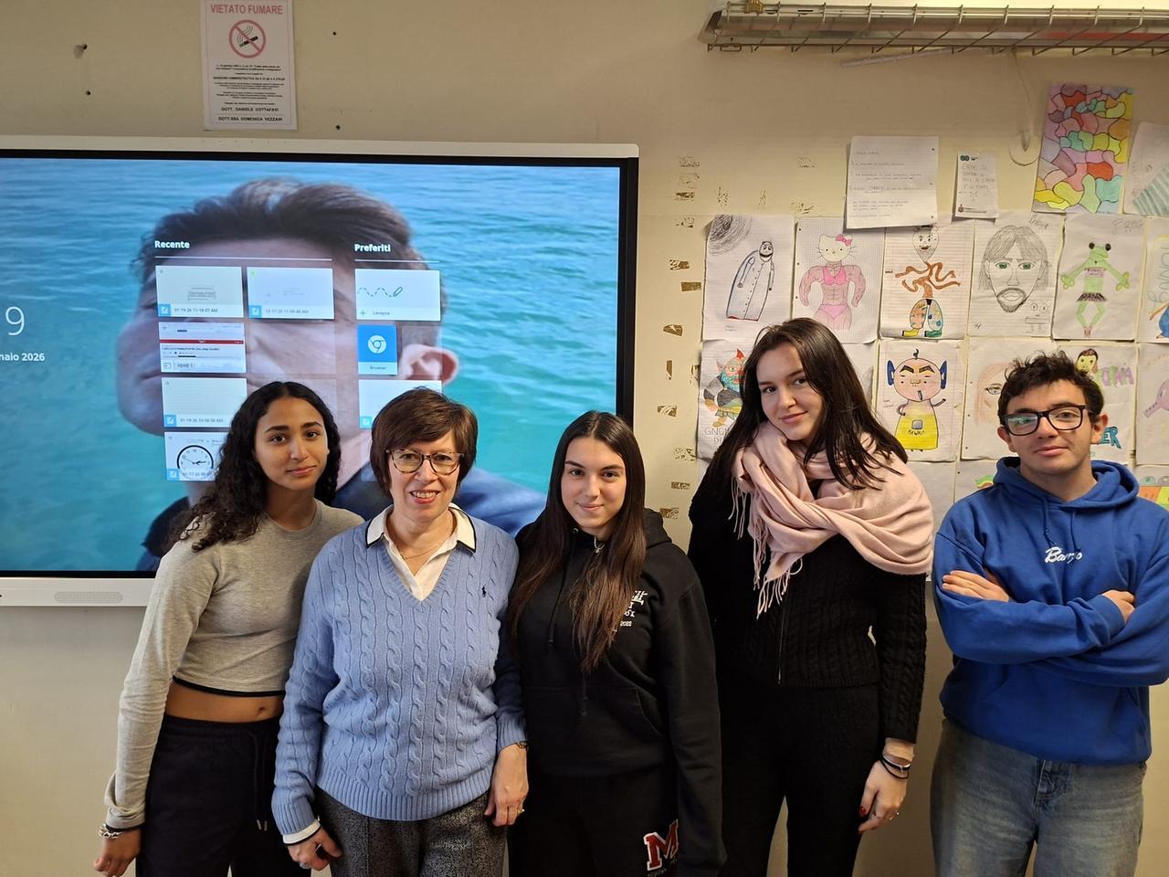 Metal detector a scuola, cosa ne pensano studenti e docenti reggiani