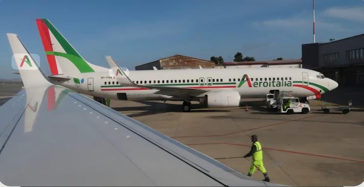 Disordini in aereo prima di Cagliari – Juve: denunciato un tifoso bianconero