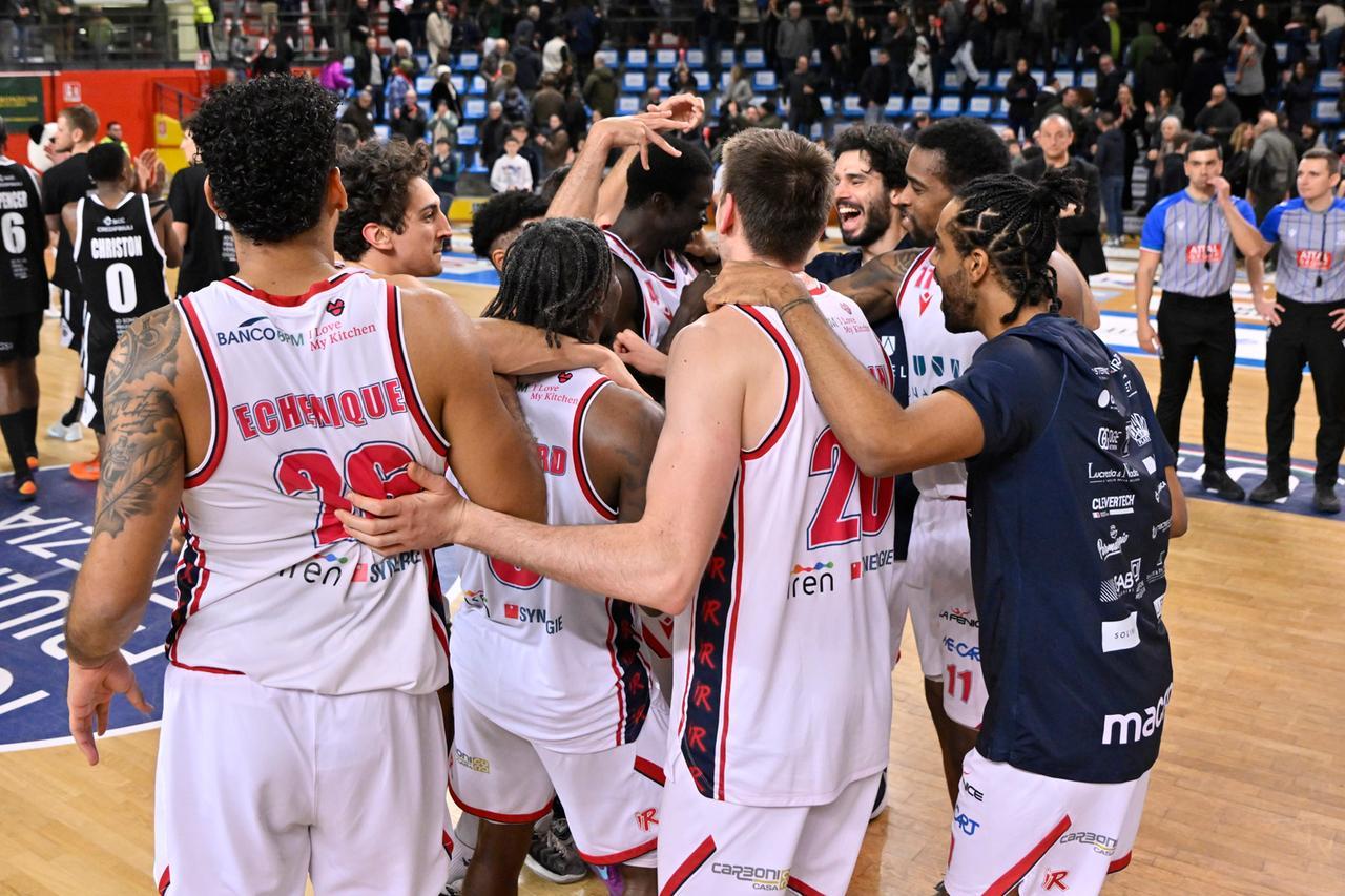 Brown, Caupain e Barford: il trio d’oro della Una Hotels vale il successo di Udine