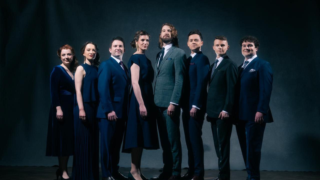 Voces8 riempie di musica il teatro Valli