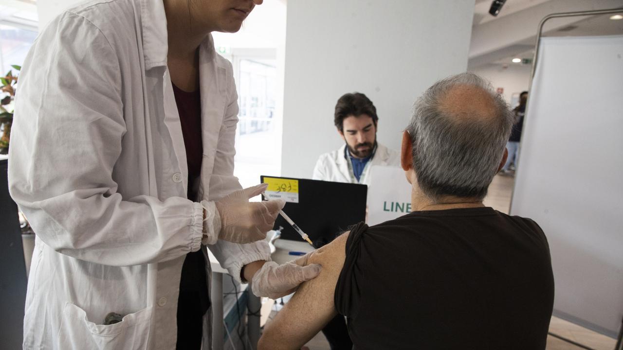 Più giovani dopo il vaccino, così l’anti Herpes zoster rallenta l’invecchiamento